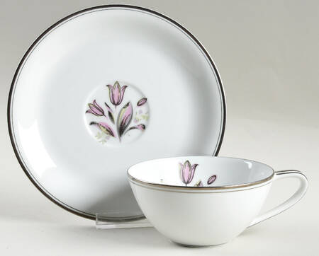 5355 Flat Cup & Saucer Set