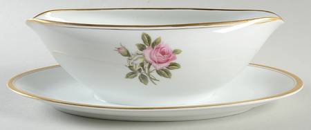 5464 Gravy Boat with Attached Underplate