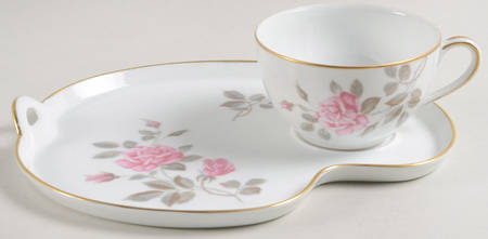 5475 Snack Plate & Cup Set