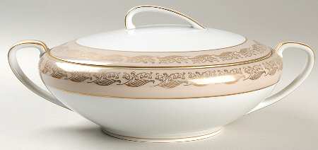 5488 Round Covered Vegetable