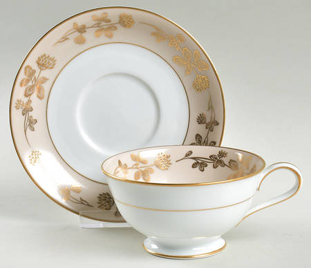 5491 Footed Cup & Saucer Set