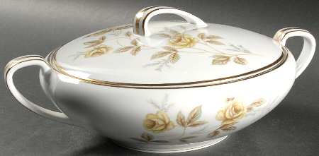 5511 Round Covered Vegetable