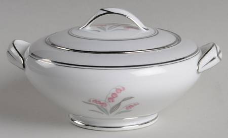 5518 Sugar Bowl & Lid by Noritake