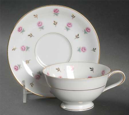 5530 Footed Cup & Saucer Set