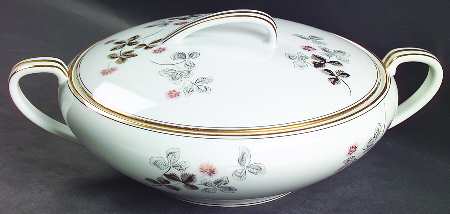 5547 Round Covered Vegetable