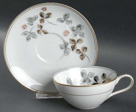 5553 Flat Cup & Saucer Set