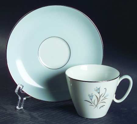 5564 Flat Cup & Saucer Set