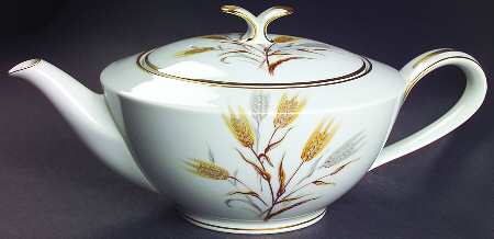 5566 Teapot & Lid