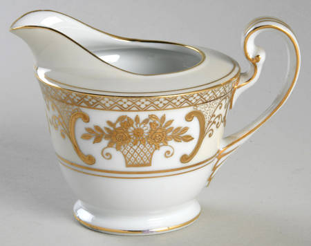 5567 Mini Creamer