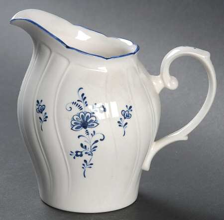 8709 Creamer