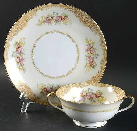 98846 Footed Cream Soup Bowl & Saucer Set