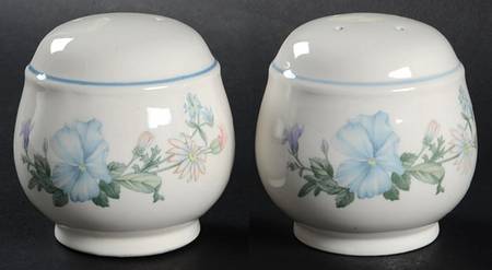 Abbotswood Salt & Pepper Set