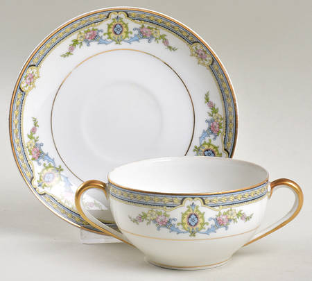 Aberdeen (Older) Flat Bouillon Cup & Saucer
