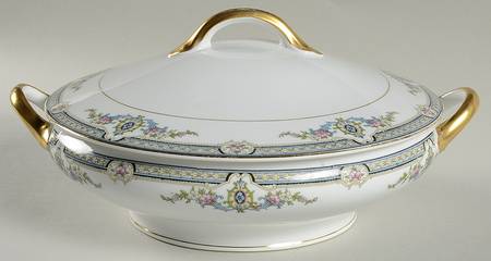 Aberdeen (Older) Round Covered Vegetable