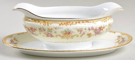 Aberdale Gravy Boat with Attached Underplate