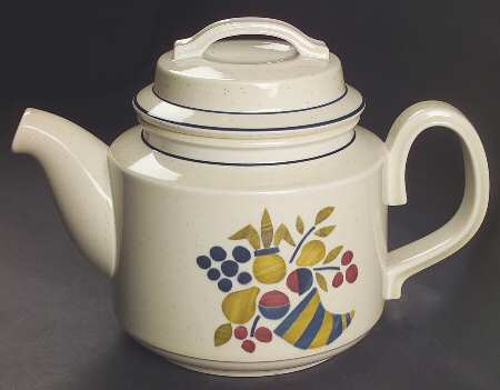 Abundance Tea/Coffee Pot & Lid