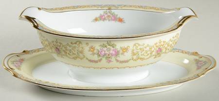 Ackley Gravy Boat with Attached Underplate