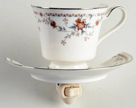 Adagio 4 3/8"-4 5/8" Night Light/Cup & Saucer HC