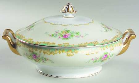 Adela Round Covered Vegetable