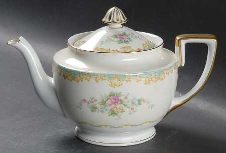 Adela Teapot & Lid