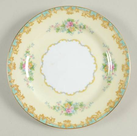 Adela Salad Plate