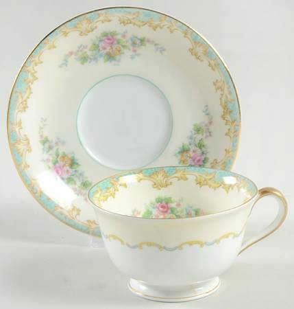 Adela Footed Cup & Saucer Set