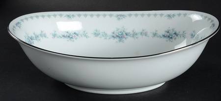 Adrienne 9" Oval Vegetable Bowl