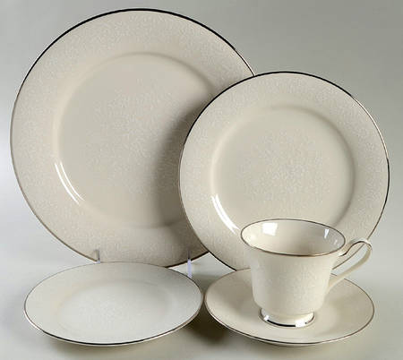 Affection 40 Piece Estate Set