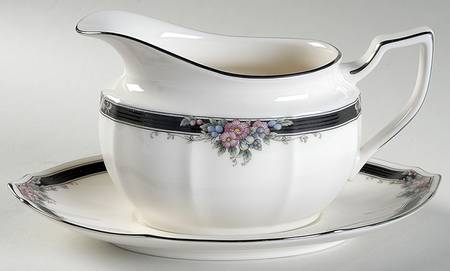 Afton Gravy Boat & Underplate