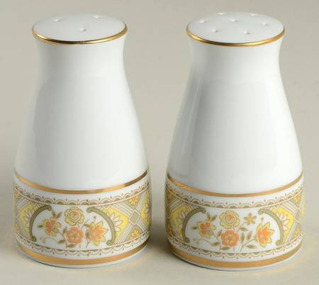 Aida Salt & Pepper Set
