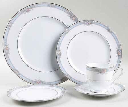 Ainsworth 5 Piece Place Setting