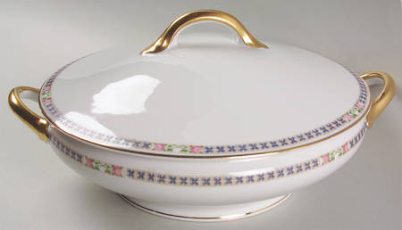 The Alais Round Covered Vegetable