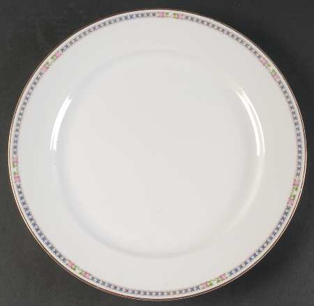 The Alais 12" Chop Plate (Round Platter)