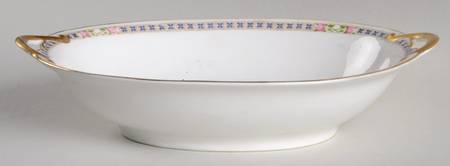 The Alais 9" Oval Vegetable Bowl