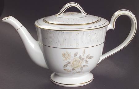 Alberta Teapot & Lid