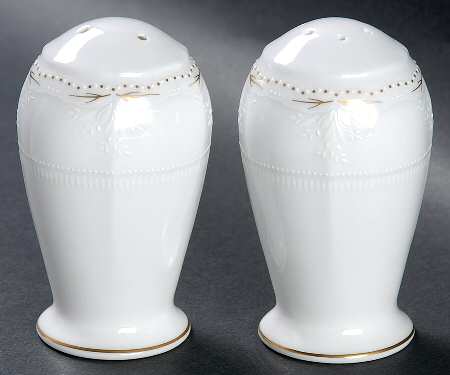 Alcott Salt & Pepper Set