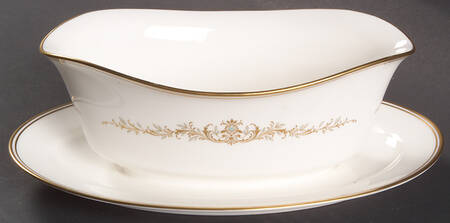 Aldridge Gravy Boat with Attached Underplate