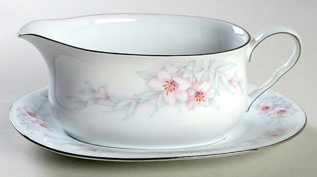 Alexandria Gravy Boat & Underplate/Relish