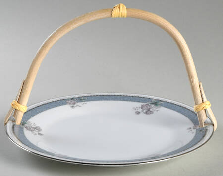 Alhambra 5 3/8"-5 5/8" Bamboo Handled Serving Plate  HC