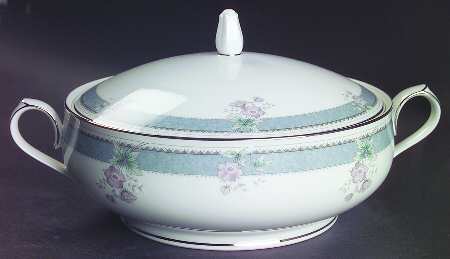 Alhambra Round Covered Vegetable