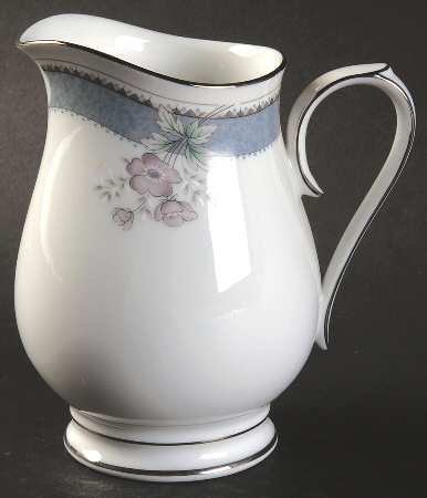 Alhambra Creamer