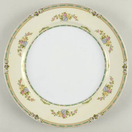 Alicia 12" Chop Plate (Round Platter)