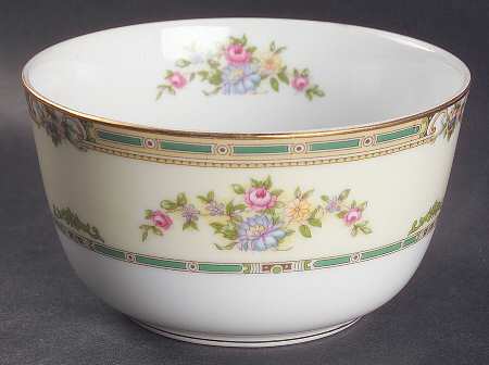 Alicia Cranberry Bowl