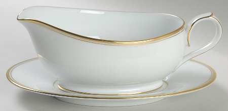 Allison Gravy Boat & Underplate (Relish/Butter)