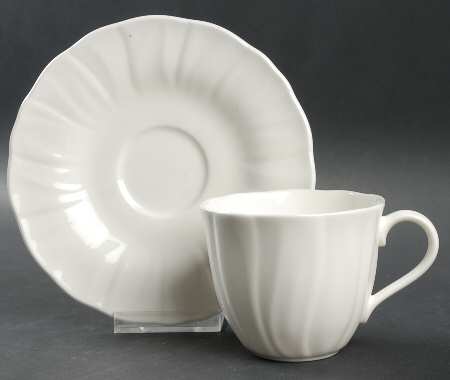 Allaire Flat Cup & Saucer Set