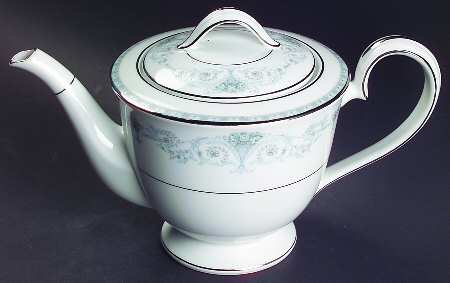 Allenby Teapot & Lid