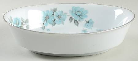 Alouette 9" Oval Vegetable Bowl