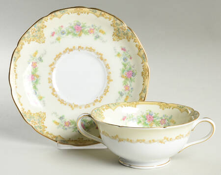 Alrea Footed Cream Soup Bowl & Saucer Set