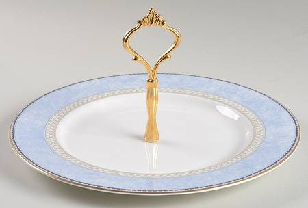 Alsatia Round Serving Plate with Handle (DP)