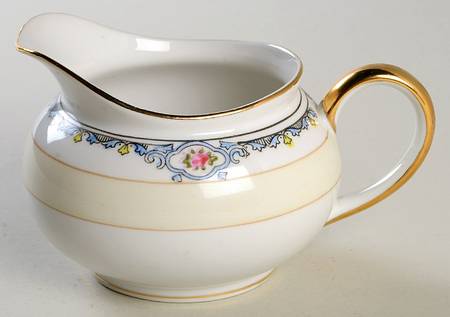 Amesbury Creamer